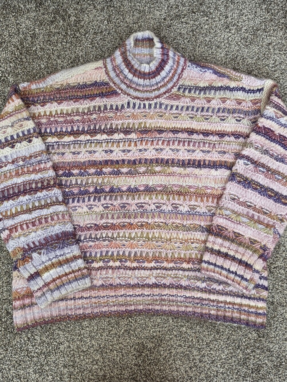 NWT St Johns Bay Womans Knit Crewneck Pink Cream Pullover Sweater
